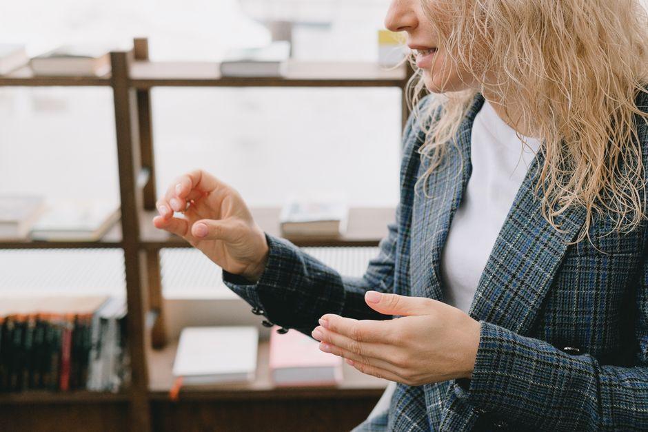 Key Phrases and Expressions for Confident Communication